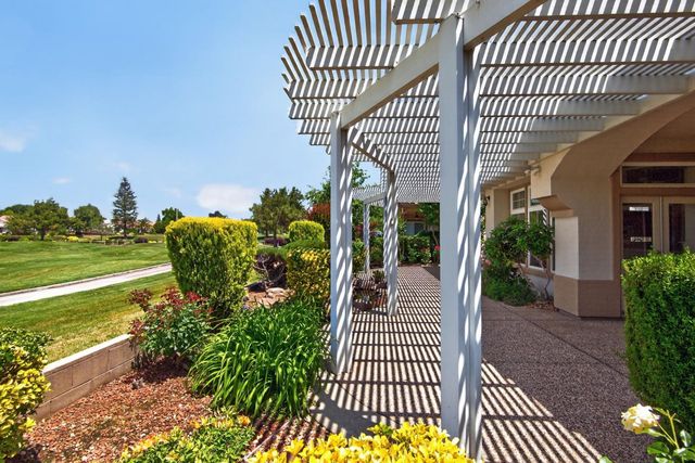 7817 Rosestone Ln, Roseville, CA 95747