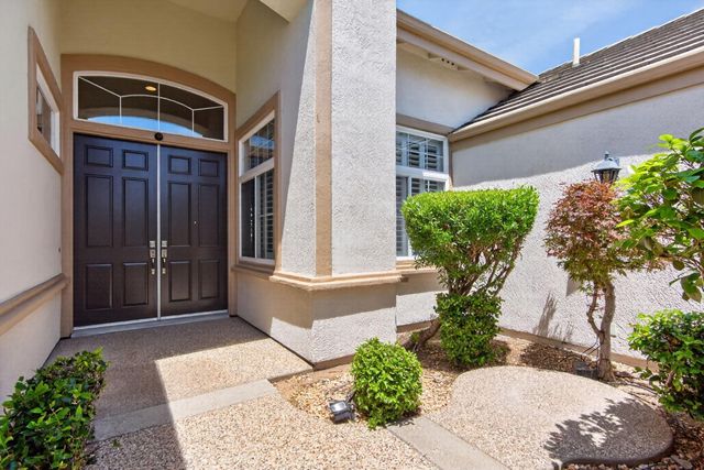7817 Rosestone Ln, Roseville, CA 95747