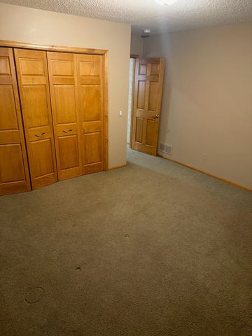 2058 149th Avenue NW, Andover, MN 55304