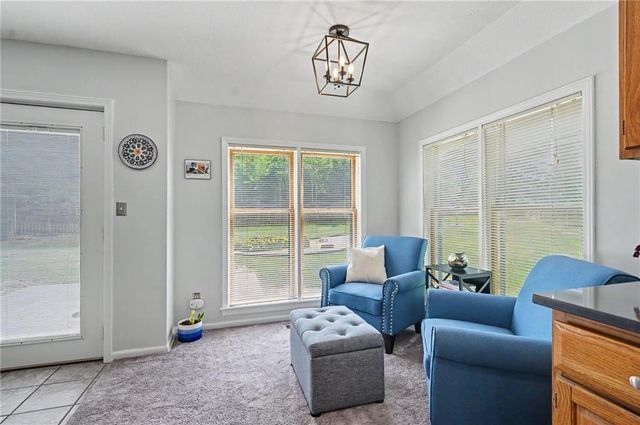 3605 Riverview Road, Lawrence, KS 66049