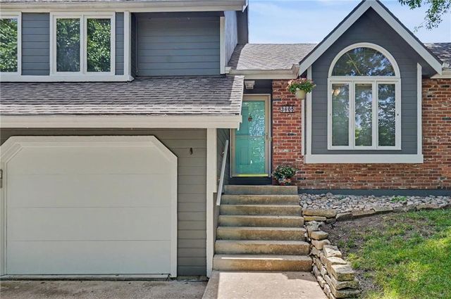 3605 Riverview Road, Lawrence, KS 66049