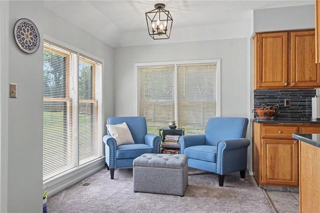 3605 Riverview Road, Lawrence, KS 66049