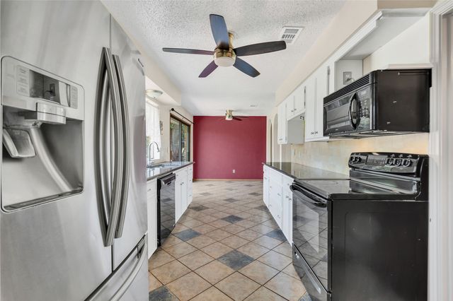 1382 Blue Teal Court, Southlake, TX 76092