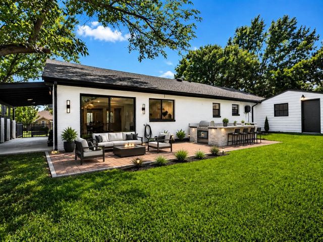 1382 Blue Teal Court, Southlake, TX 76092