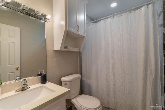 2513 Beaumont Avenue, Mcallen, TX 78501