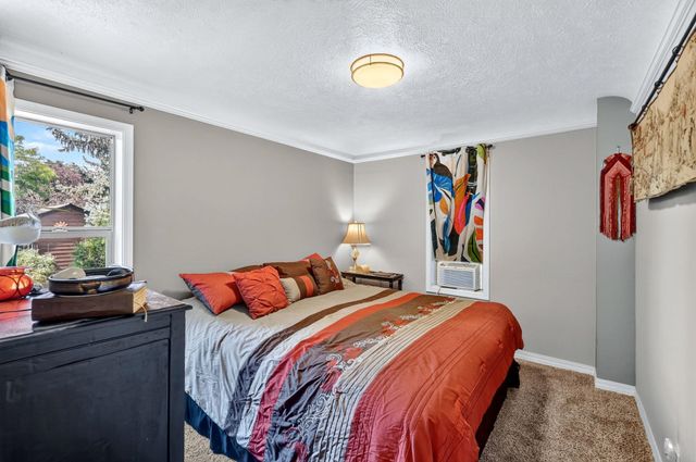 2811 N Crestline St, Spokane, WA 99207