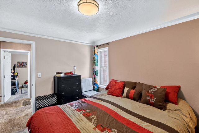 2811 N Crestline St, Spokane, WA 99207