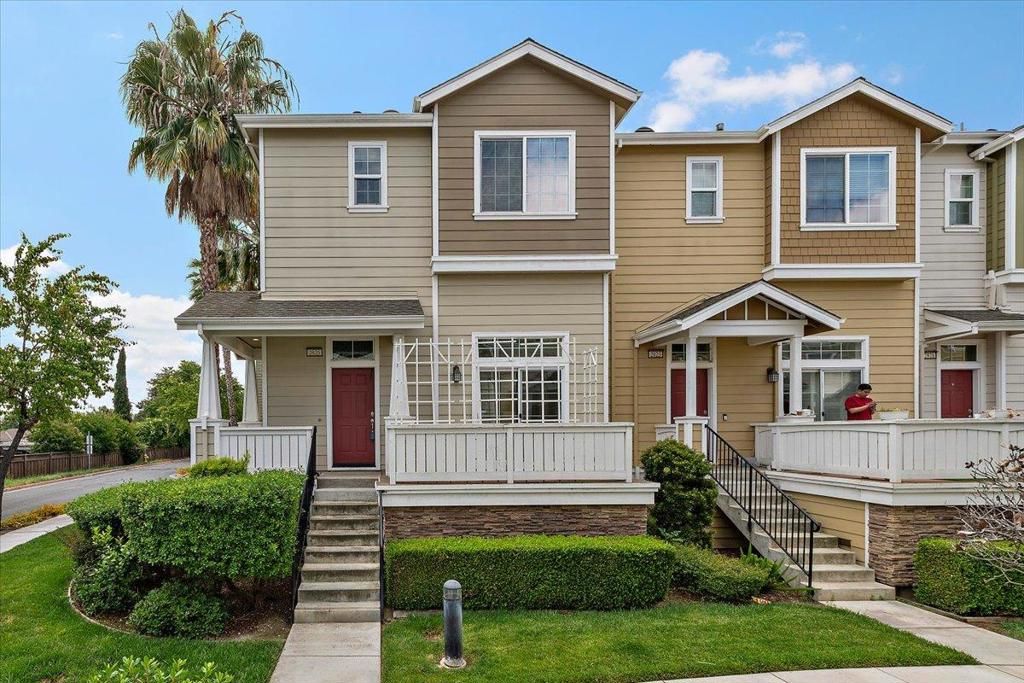 Image 1 of property listing at 2825 Lavender Terrace, San Jose, CA 95111