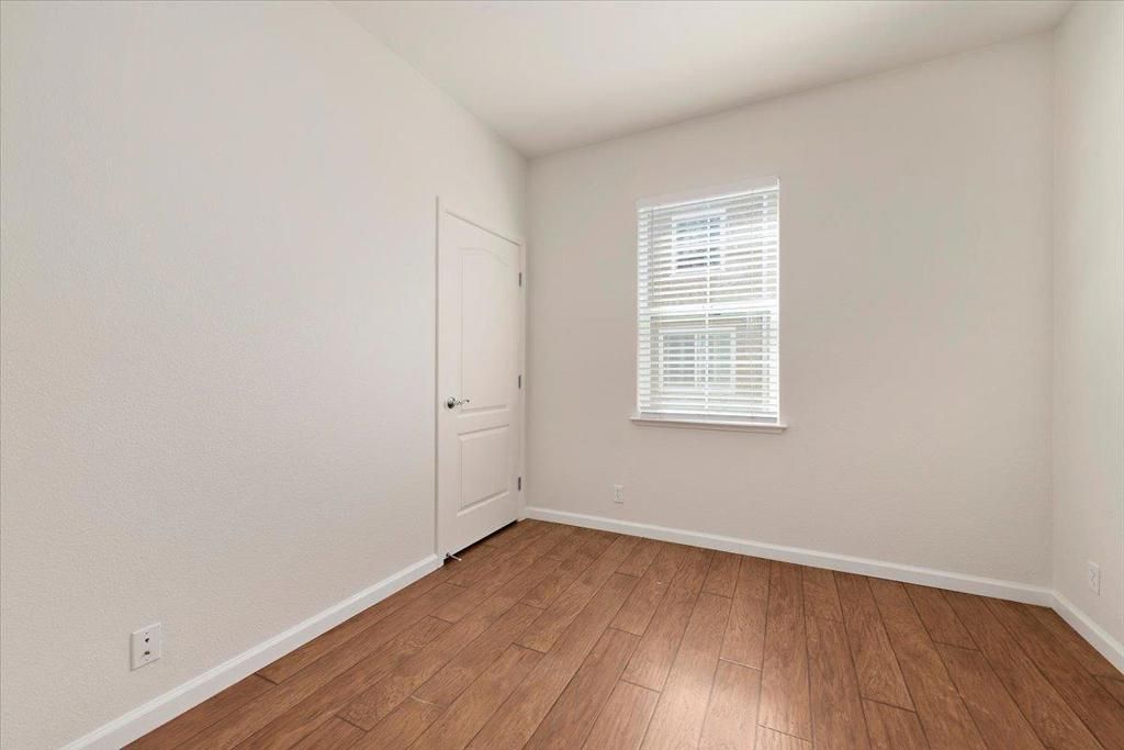 Image 13 of property listing at 2825 Lavender Terrace, San Jose, CA 95111