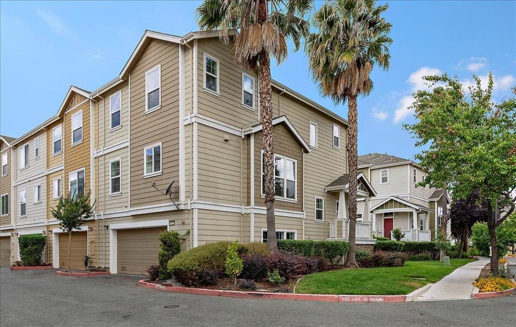 Image 26 of property listing at 2825 Lavender Terrace, San Jose, CA 95111
