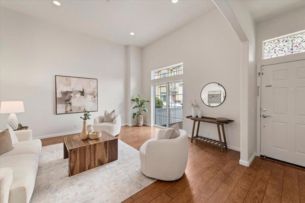 Image 3 of property listing at 2825 Lavender Terrace, San Jose, CA 95111