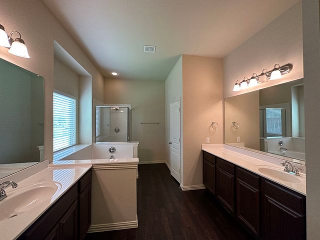 7420 Rose Crest Boulevard, Forest Hill, TX 76140