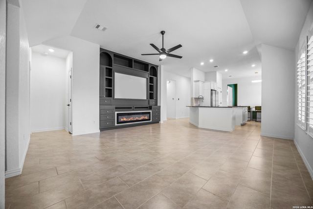 3200 Falconhead, New Braunfels, TX 78130
