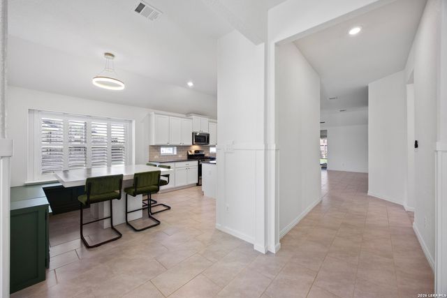 3200 Falconhead, New Braunfels, TX 78130