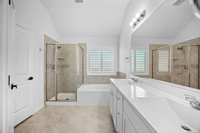 3200 Falconhead, New Braunfels, TX 78130