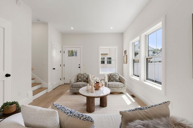 326 Lowell Street 4, Somerville, MA 02145