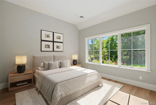 244 N Sea Mecox Road, Southampton, NY 11968