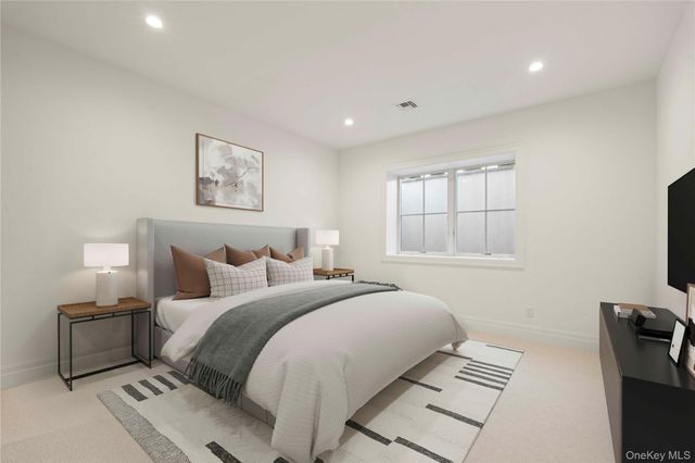 244 N Sea Mecox Road, Southampton, NY 11968