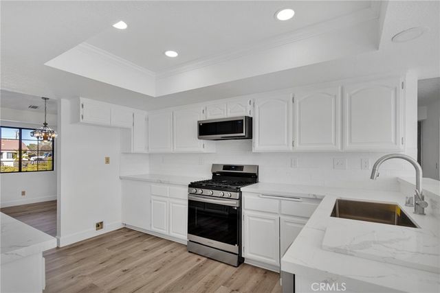 13027 Quapaw, Apple Valley, CA 92308