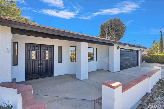 13027 Quapaw, Apple Valley, CA 92308