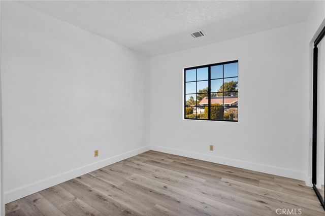 13027 Quapaw, Apple Valley, CA 92308