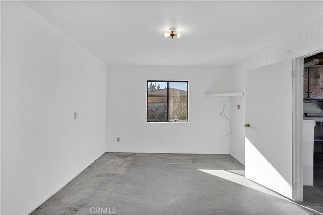 13027 Quapaw, Apple Valley, CA 92308