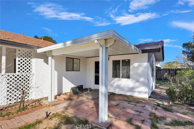 13027 Quapaw, Apple Valley, CA 92308