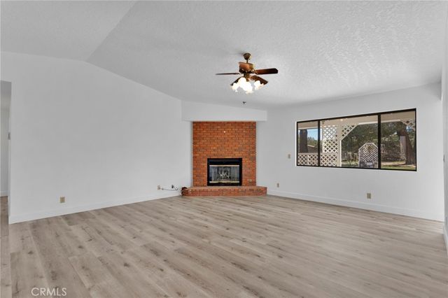 13027 Quapaw, Apple Valley, CA 92308