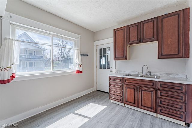 1484 E 135th Street, East Cleveland, OH 44112