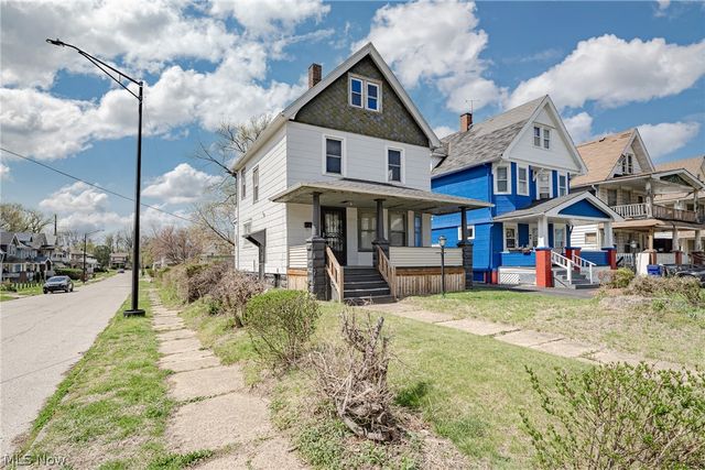 1484 E 135th Street, East Cleveland, OH 44112