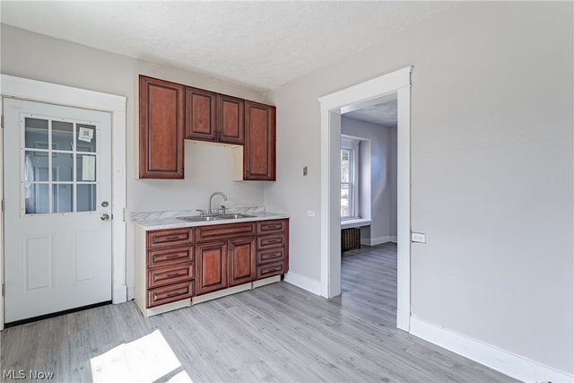 1484 E 135th Street, East Cleveland, OH 44112