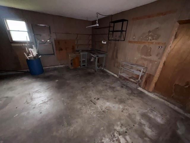 16900 E Ellison Way, Independence, MO 64055