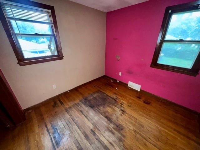 16900 E Ellison Way, Independence, MO 64055