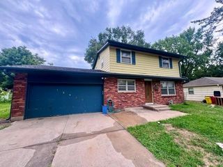 16900 E Ellison Way, Independence, MO 64055