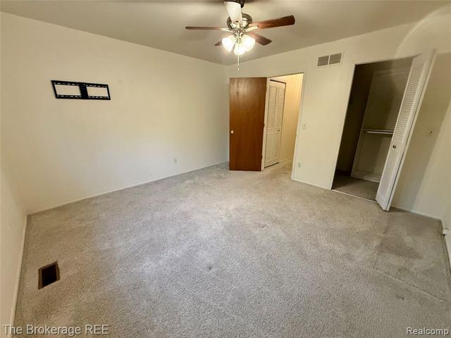 37830 Erna Drive, Sterling Heights, MI 48312
