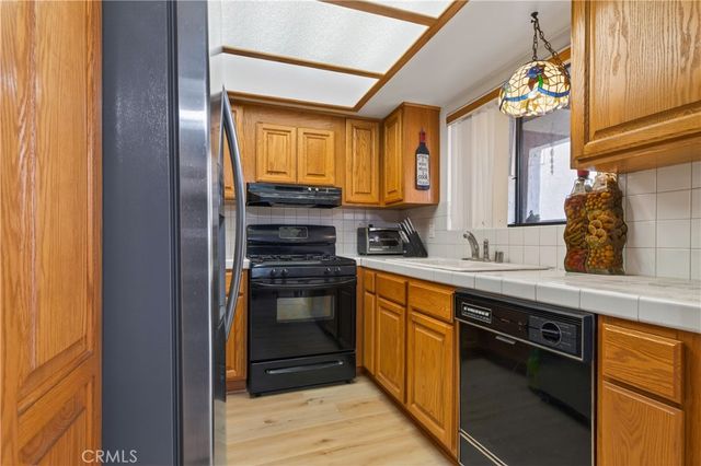 116 S Chapel J, Alhambra, CA 91801