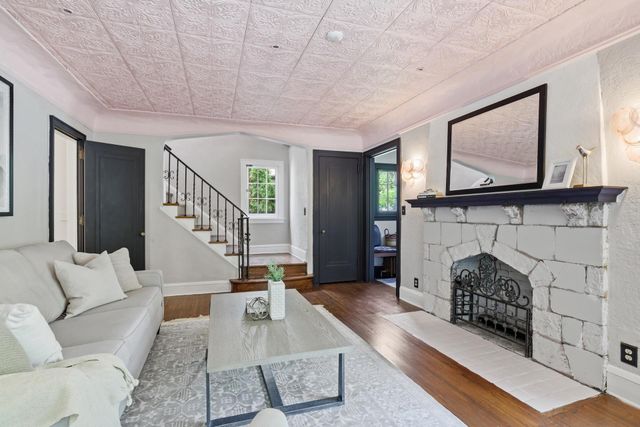 4530 Bruce Avenue, Edina, MN 55424