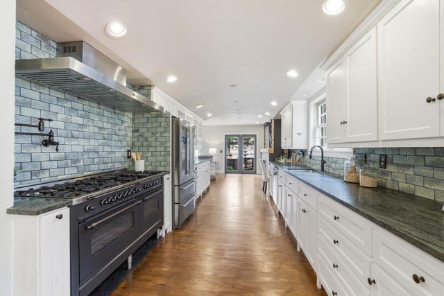 4530 Bruce Avenue, Edina, MN 55424