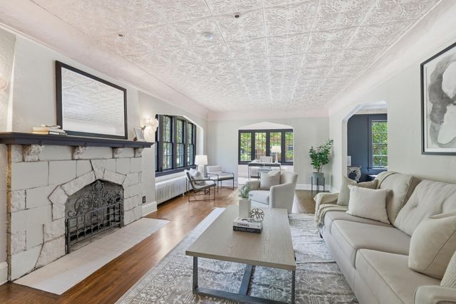 4530 Bruce Avenue, Edina, MN 55424