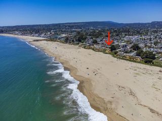 1703 East Cliff Drive, Santa Cruz, CA 95062