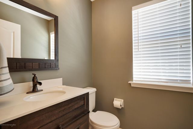 786 Applewood Court, Jackson, NJ 08527