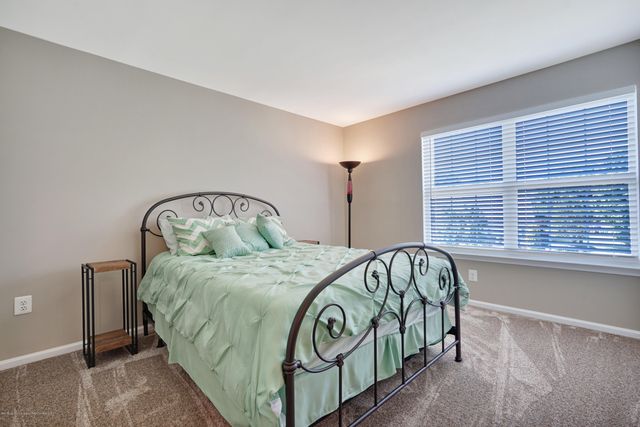 786 Applewood Court, Jackson, NJ 08527