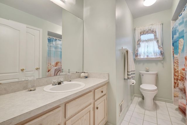 786 Applewood Court, Jackson, NJ 08527