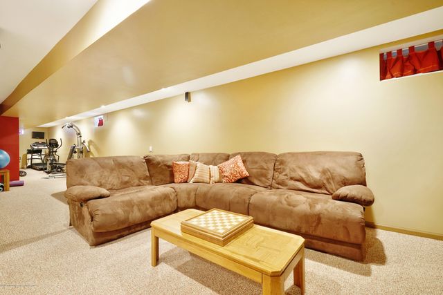 786 Applewood Court, Jackson, NJ 08527