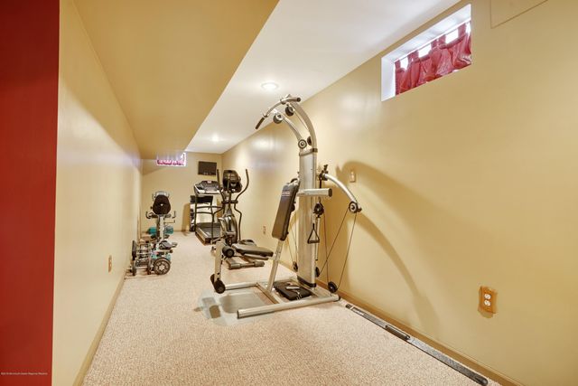 786 Applewood Court, Jackson, NJ 08527