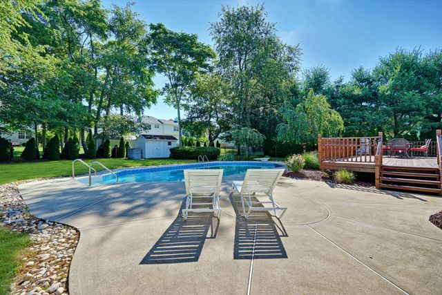 786 Applewood Court, Jackson, NJ 08527