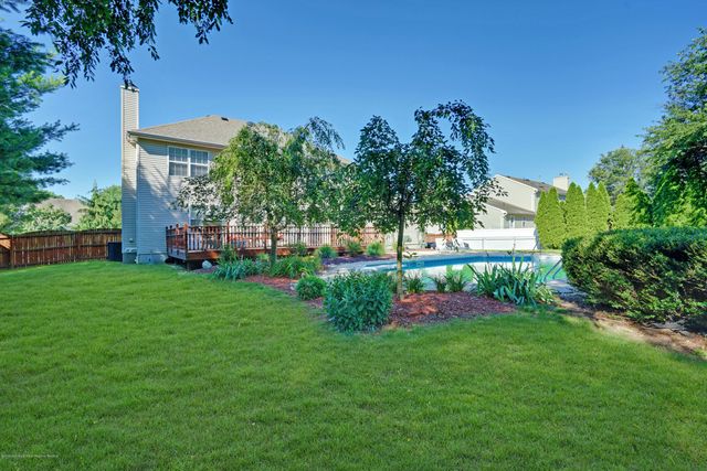 786 Applewood Court, Jackson, NJ 08527