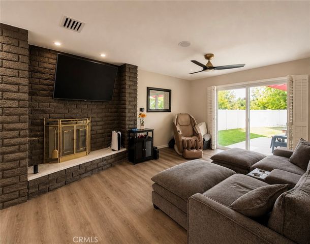 5602 Sycamore, Rialto, CA 92377