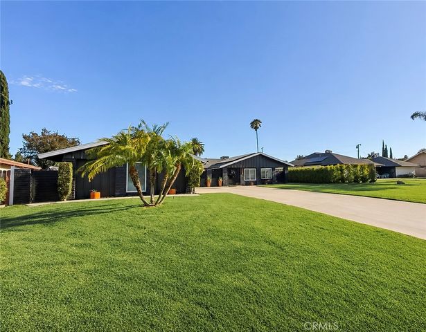 5602 Sycamore, Rialto, CA 92377