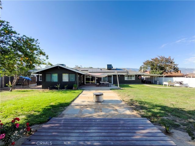 5602 Sycamore, Rialto, CA 92377
